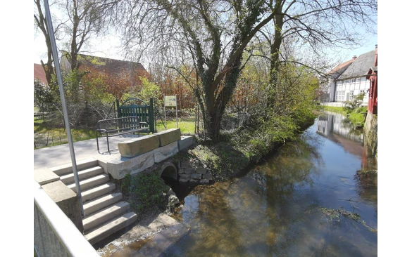 Ein schönes Platz am Wasser in Weslarn.