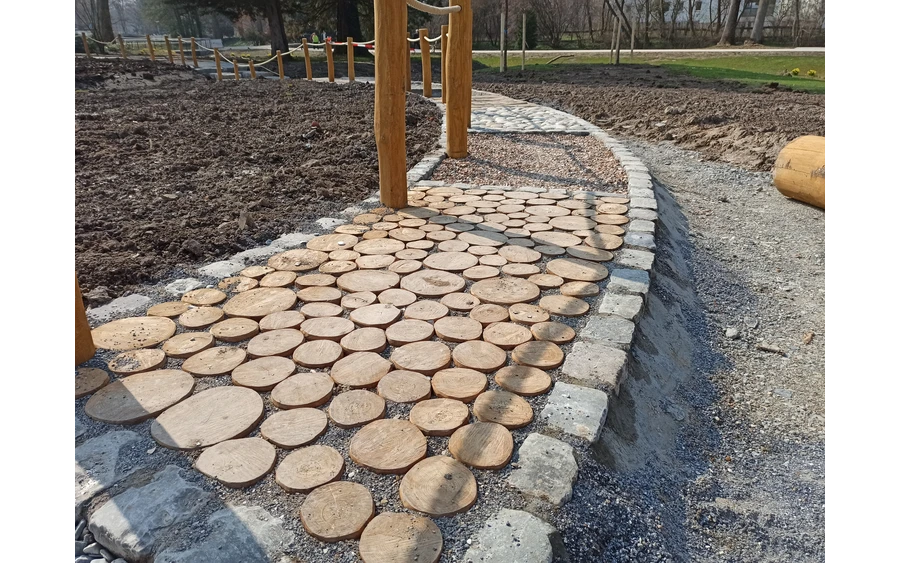 Barfusspfad im Kurpark Bad Sassendorf