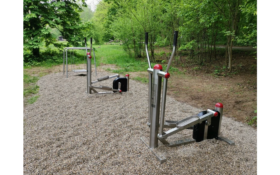 Fitnessgeräte im Kurpark Bad Sassendorf