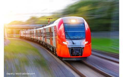 Anreise mit Bus & Bahn