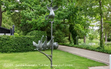 Hühnerbaum (Skulptur im Kurpark Bad Sassendorf)