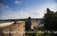 Radfahrer Staumauer Möhnesee