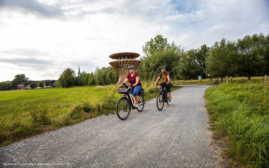 Die Region rund um Bad Sassendorf zeichnet sich durch ihre weitgehend ebene und doch abwechslungsreiche, Landschaft aus und bietet die idealen Voraussetzungen für genussvolle Radtouren.