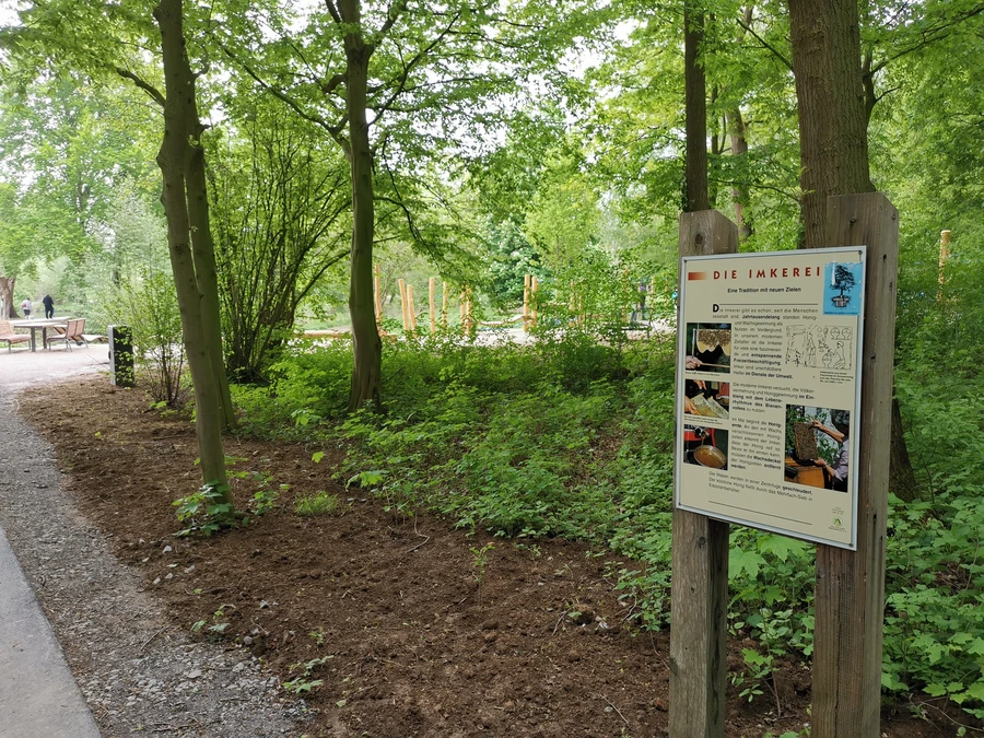 Bienenlehrpfad im Kurpark Bad Sassendorf