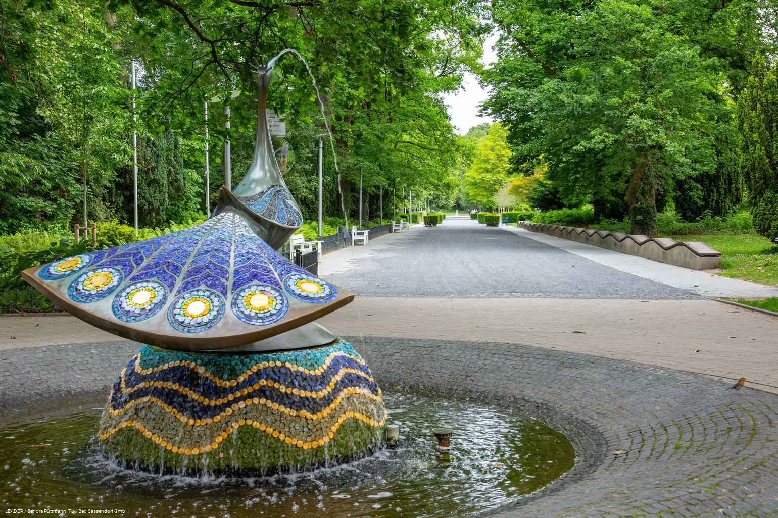 Mosaikpfau (Skulptur im Kurpark Bad Sassendorf)