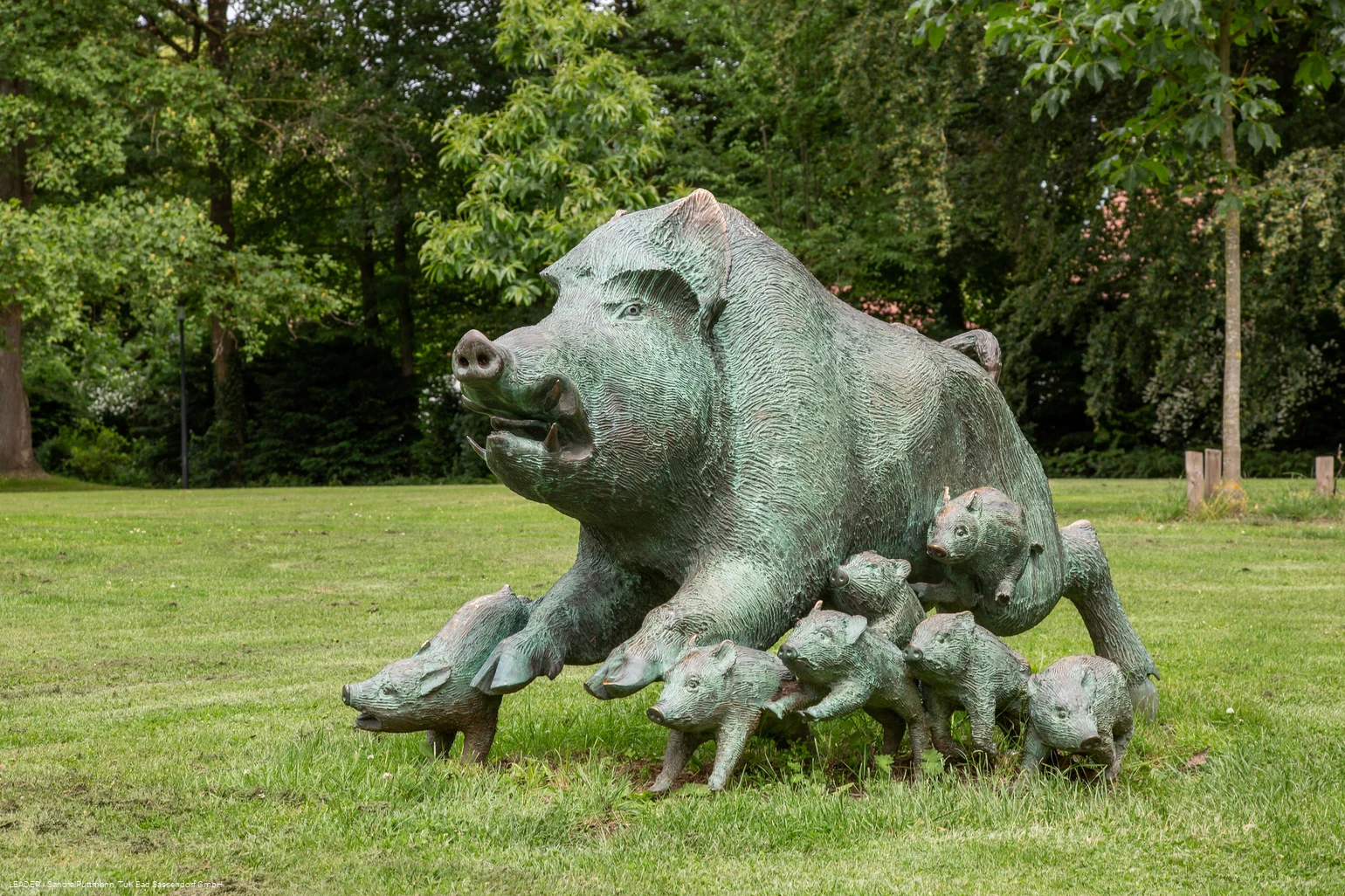 Wildwechsel (Skulptur im Kurpark Bad Sassendorf)