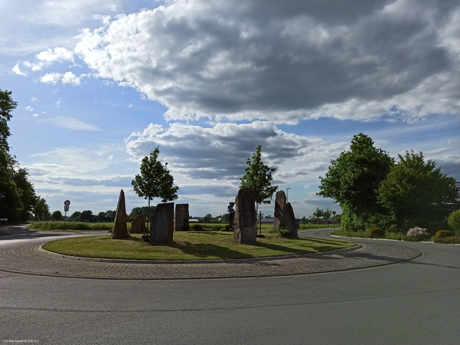 Steinkreis (Skulptur Kreisverkehr Heppen)