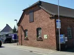 Eine Station des historischen Dorfrundgangs in Weslarn.