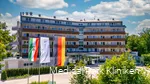 Die Klinik im Park ist eine AHB- und Rehabilitationsklinik für Orthopädie, Traumatologie, Innere Medizin, Rheumatologische Begleiterkrankungen, Naturheilverfahren, zertifiziert nach KTQ-Reha